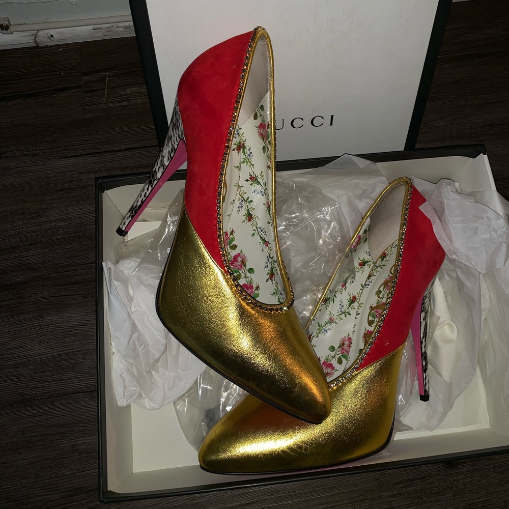 Gorgeous Custom Design Authentic Gucci Heels
